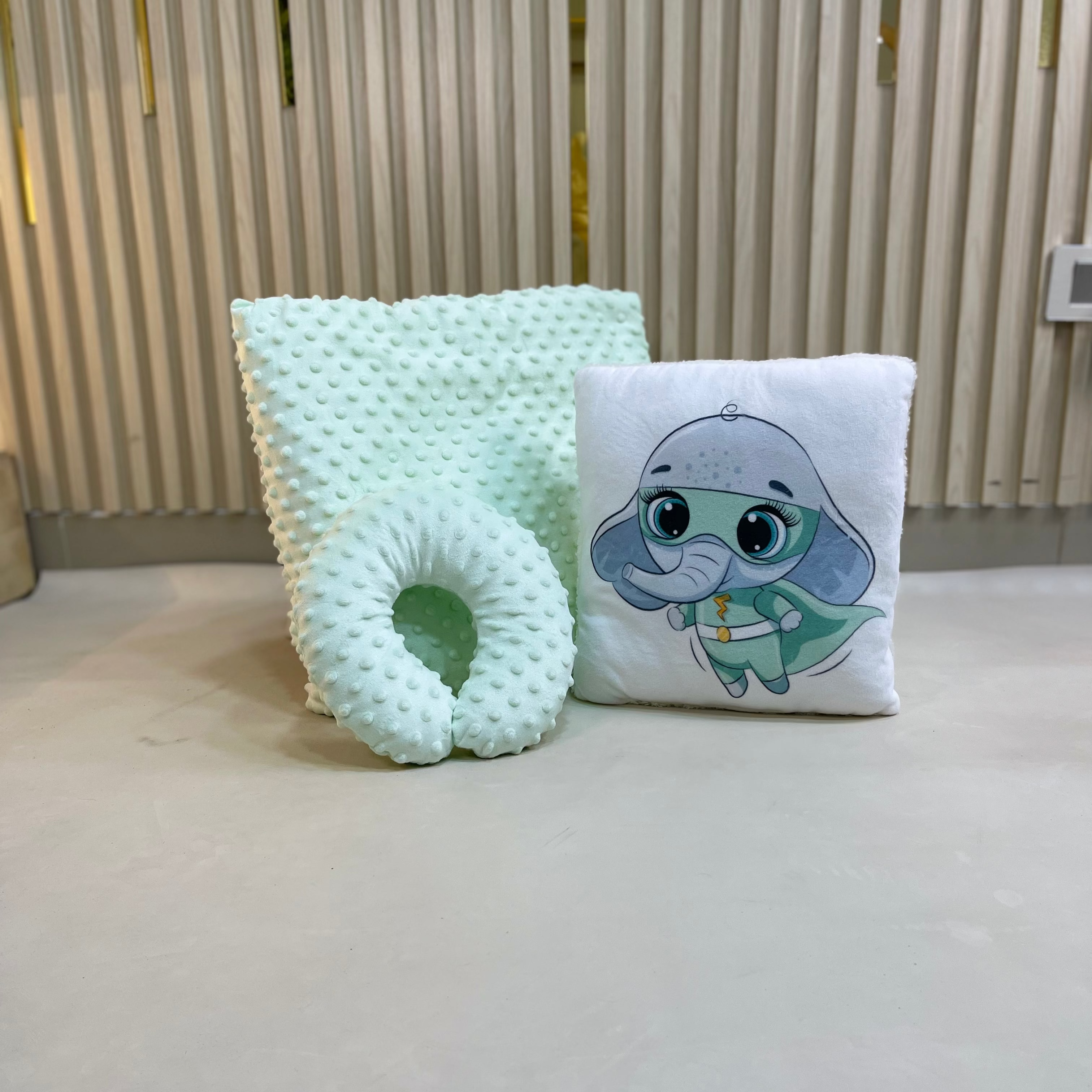 Set Cobija, Cojín y Almohada de Lactancia Bg