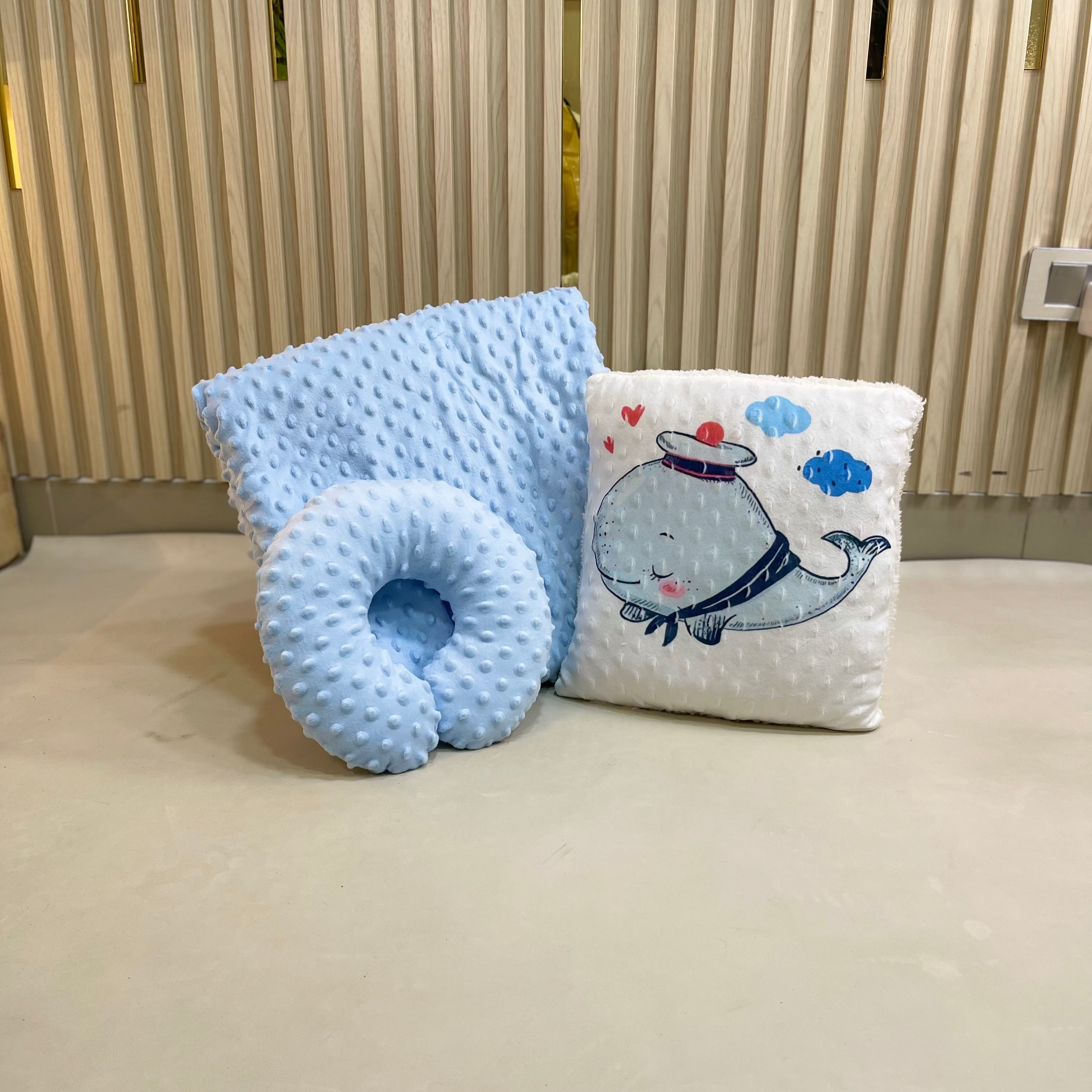 Set Cobija, Cojín y Almohada de Lactancia Bg