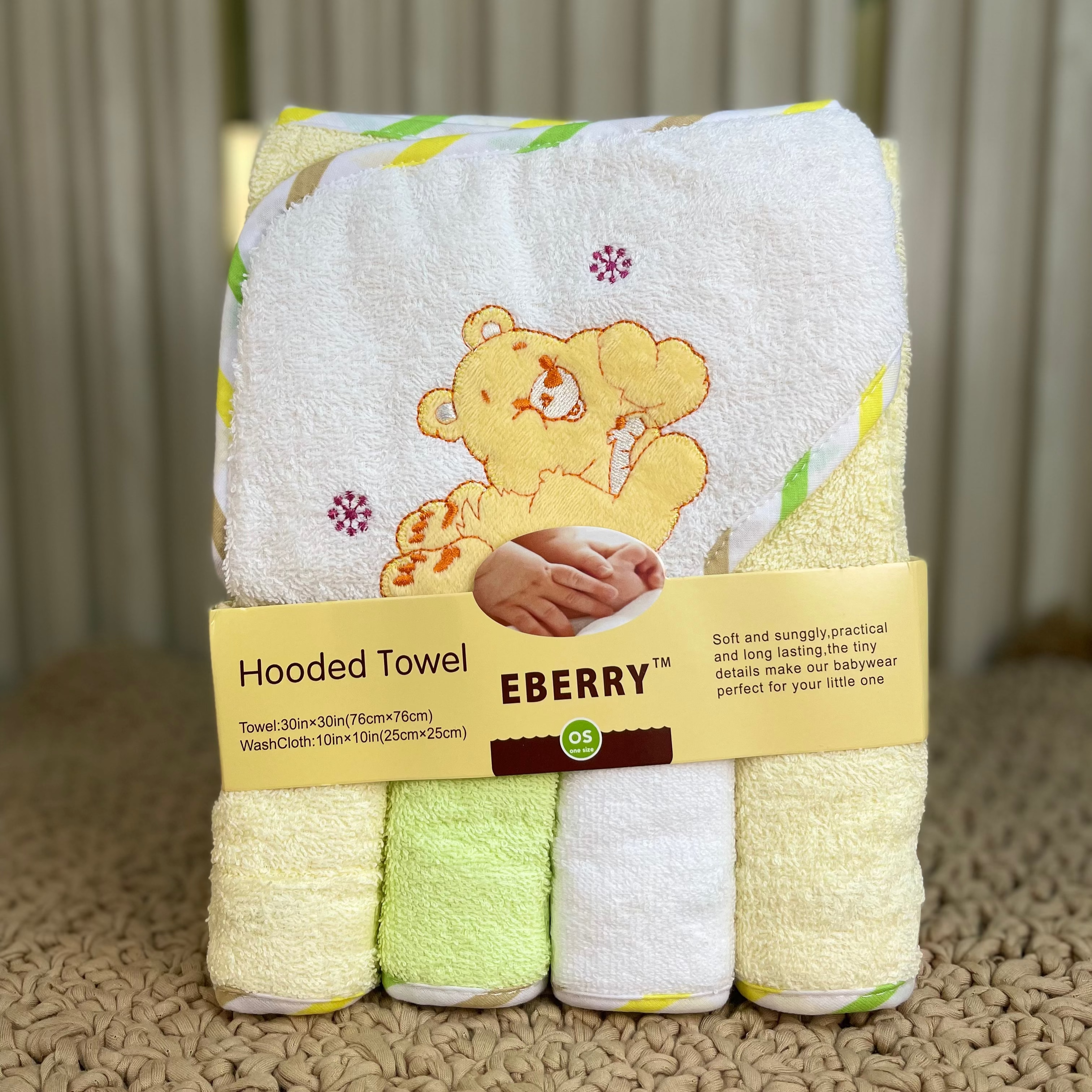 Set de Toallas con Capucha y Baberos para Bebé EBERRY - Suavidad y Diversión a la Hora del Baño